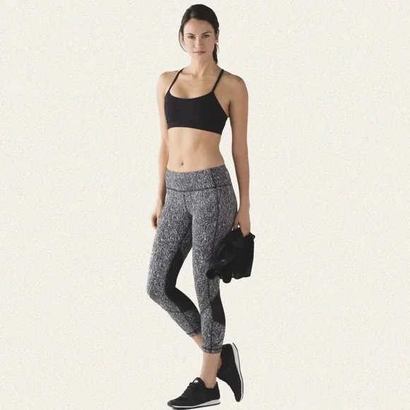 Lululemon Pace Rival Crop - Picture 1 of 10
